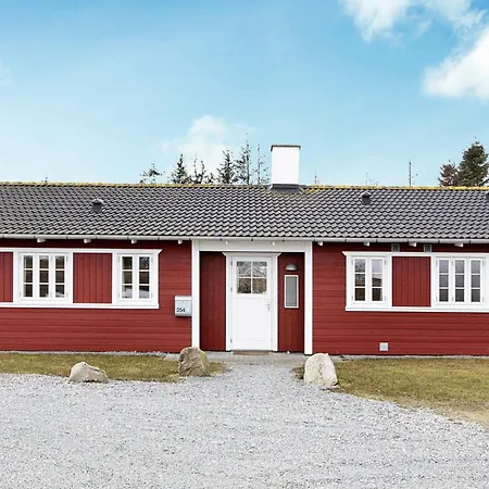 8 Person In Aabenraa *