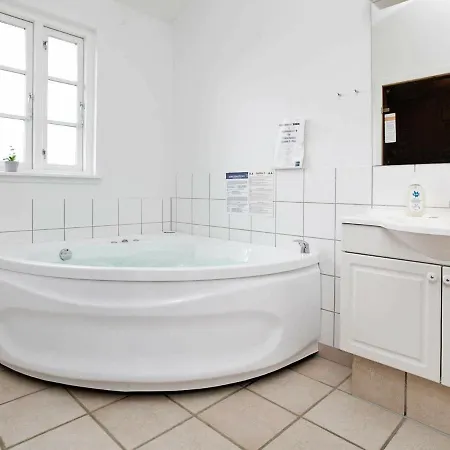 Holiday home 8 Person In Aabenraa *